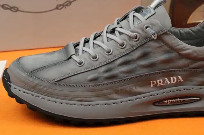 hype Prada Casual Shoes