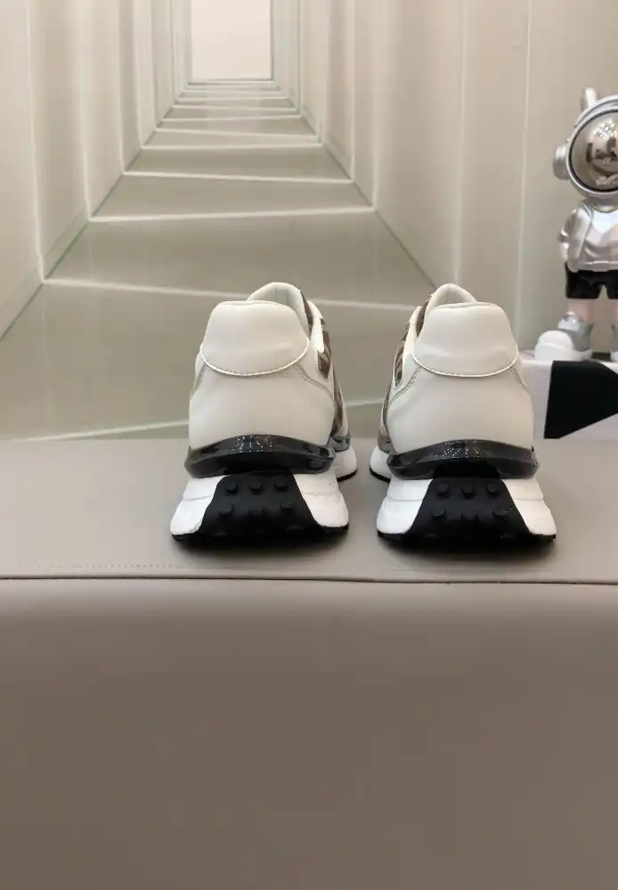 hype Fendi Sneakers