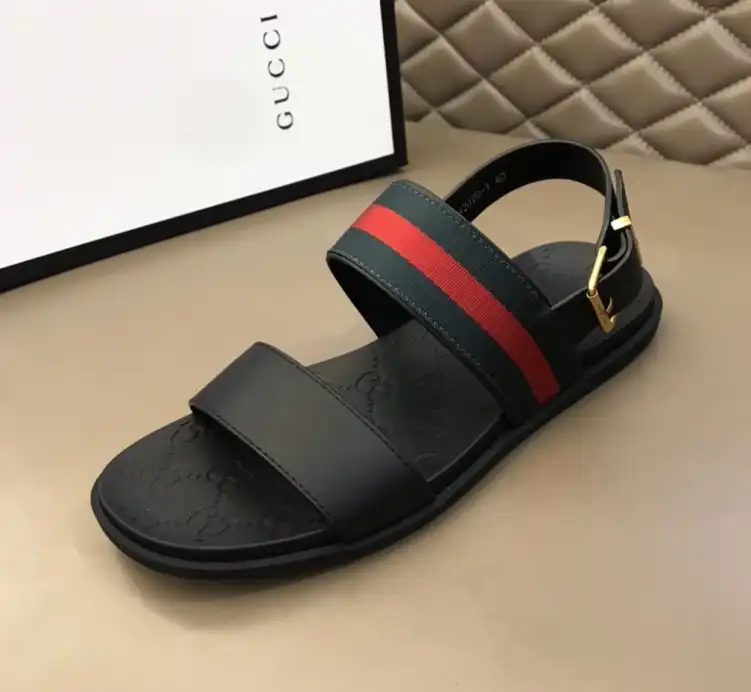 hype Gucci Slippers