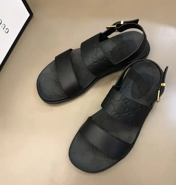 hype Gucci Slippers