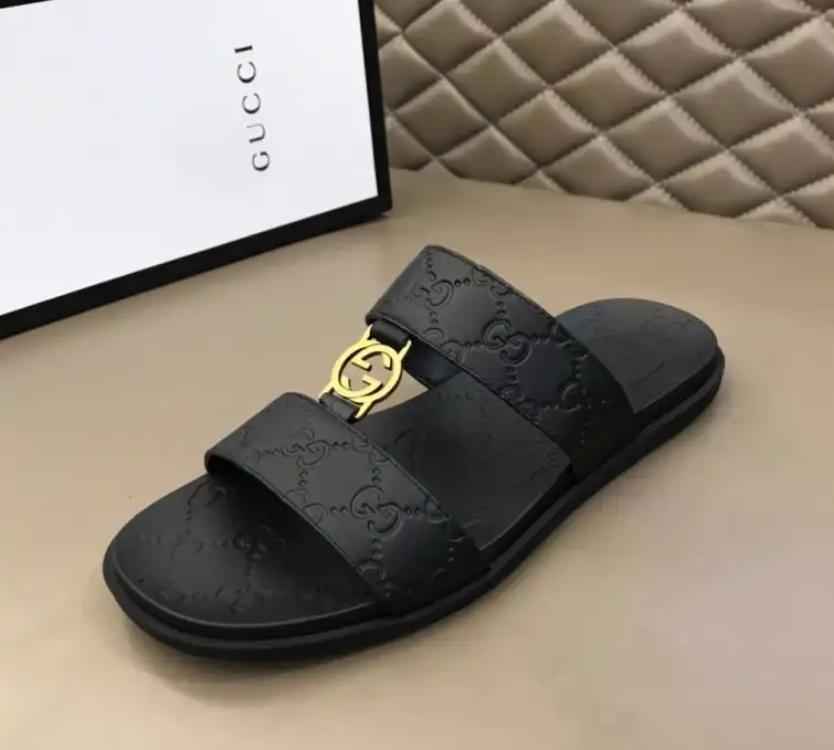 hype Gucci Slippers