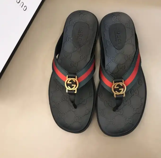 hype Gucci Slippers