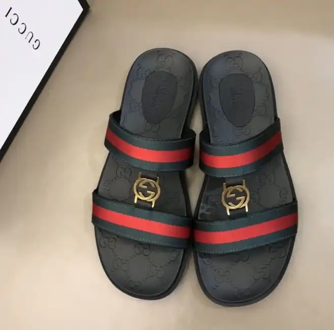 hype Gucci Slippers