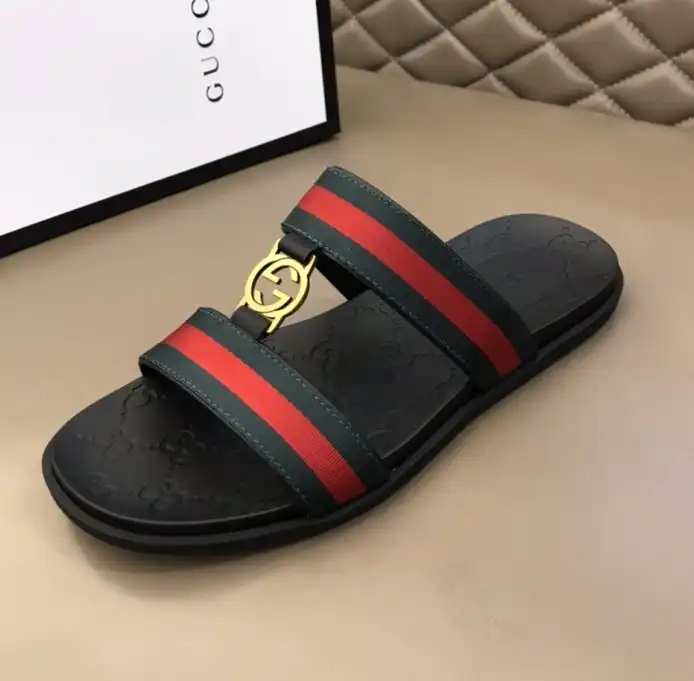 hype Gucci Slippers