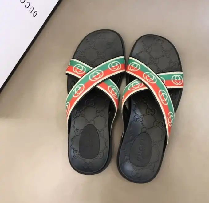 hype Gucci Slippers