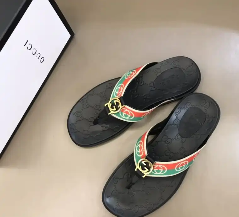 hype Gucci Slippers