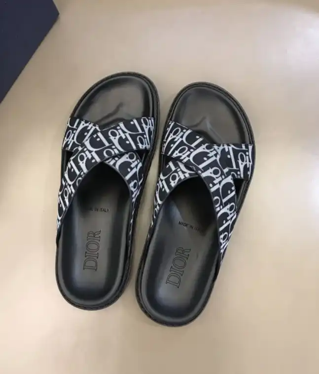 hype Christian Dior Slippers