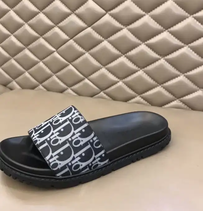 hype Christian Dior Slippers