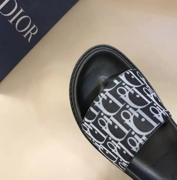 hype Christian Dior Slippers