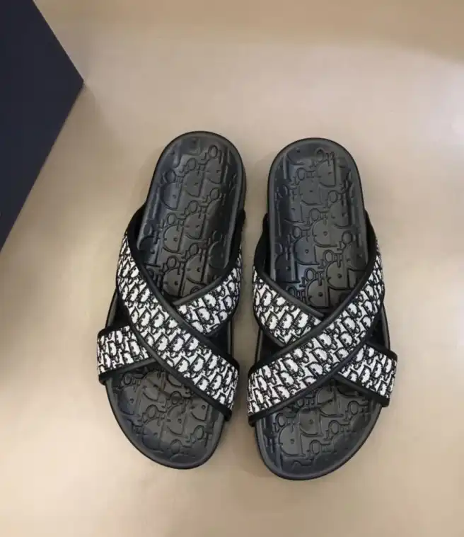 hype Christian Dior Slippers