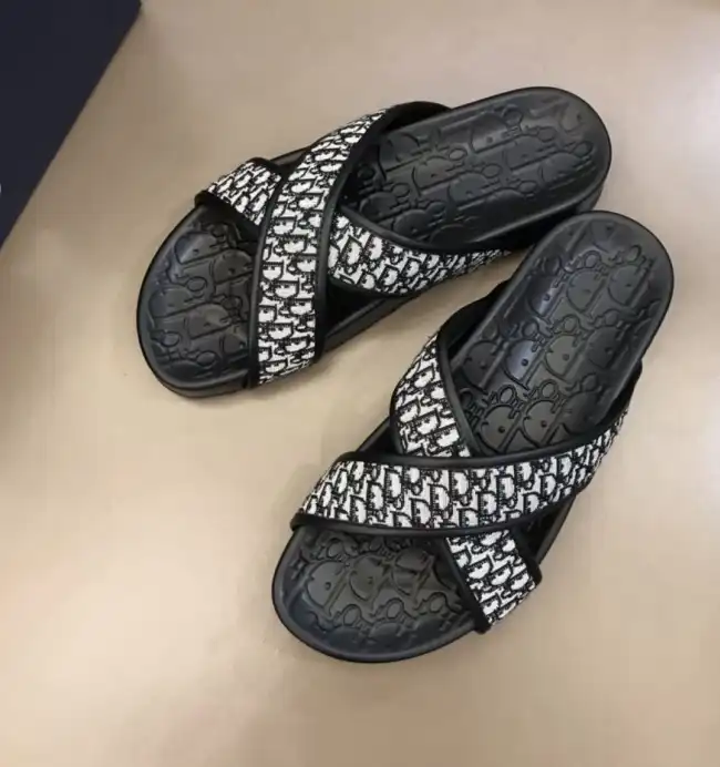 hype Christian Dior Slippers