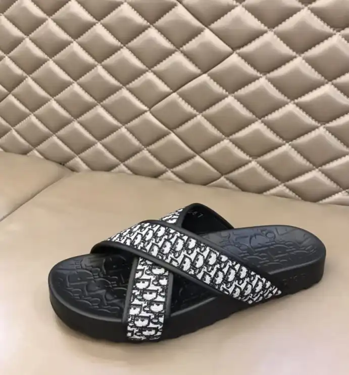 hype Christian Dior Slippers