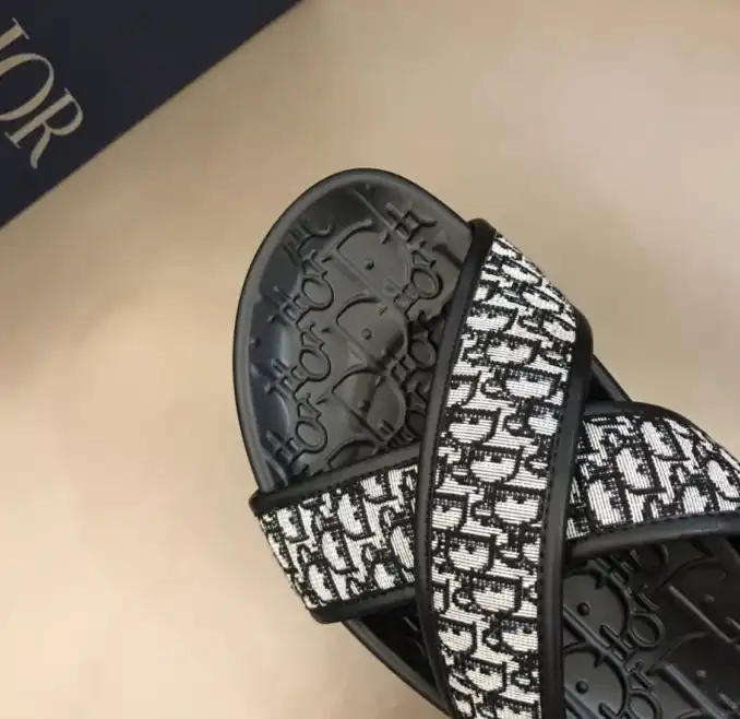 hype Christian Dior Slippers