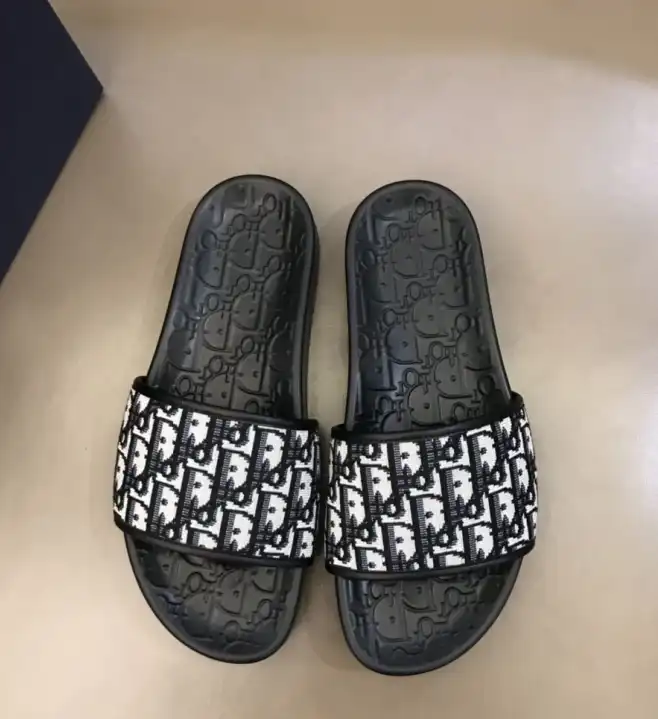 hype Christian Dior Slippers