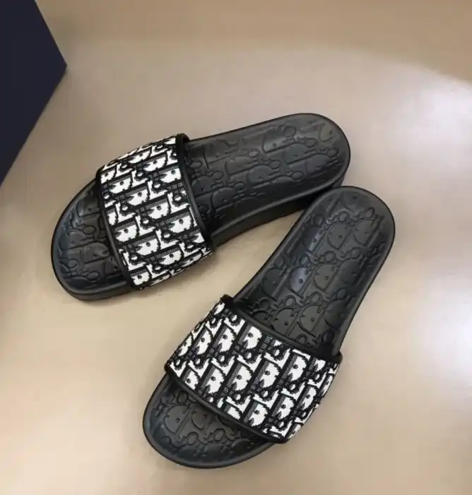 hype Christian Dior Slippers