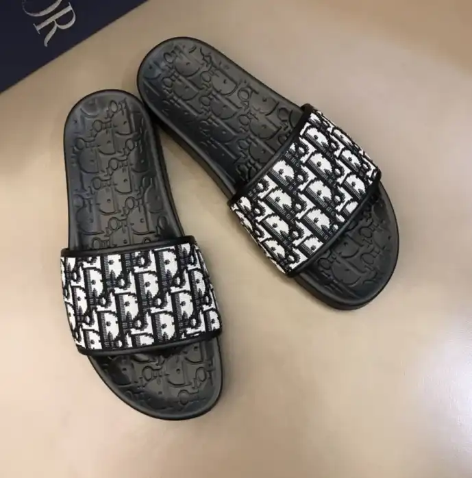 hype Christian Dior Slippers