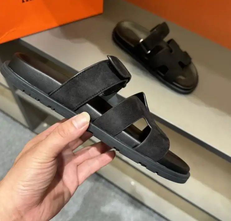 hype Hermes Sandals