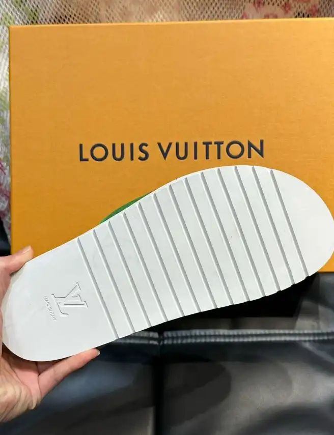 hype LV Slippers