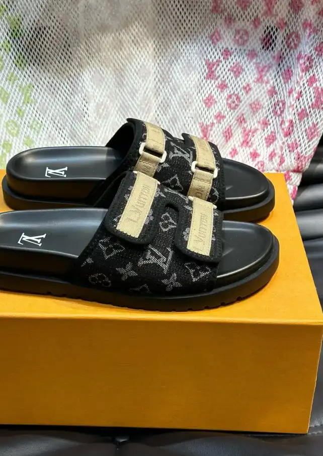 hype LV Slippers