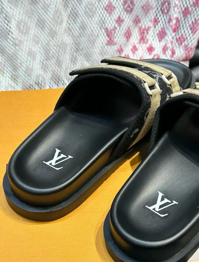 hype LV Slippers