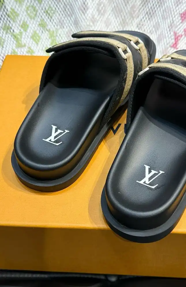 hype LV Slippers