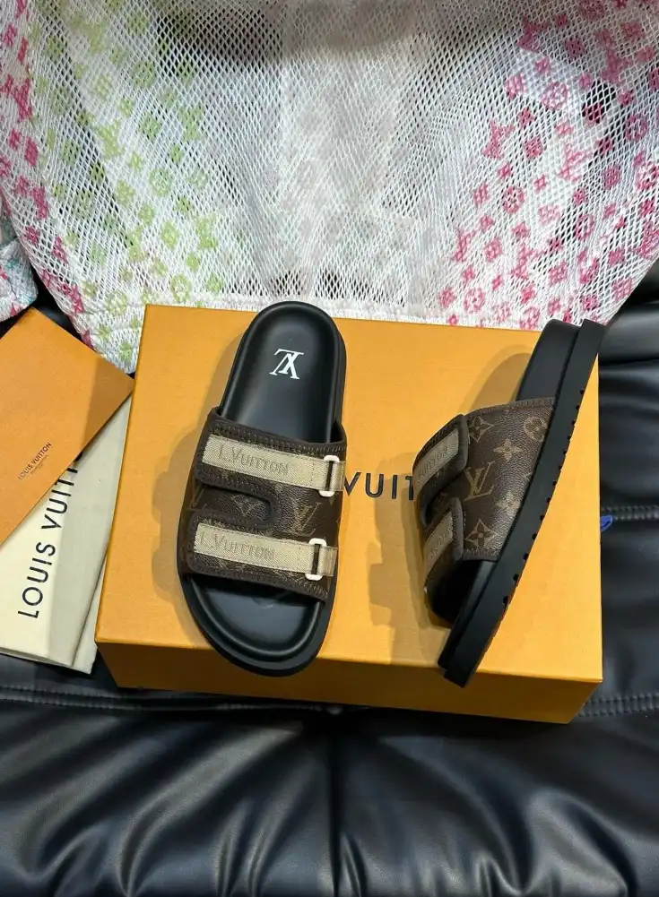 hype LV Slippers