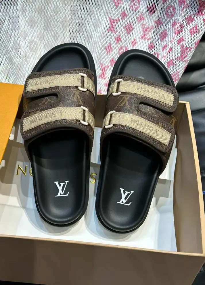 hype LV Slippers