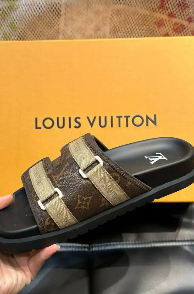 hype LV Slippers