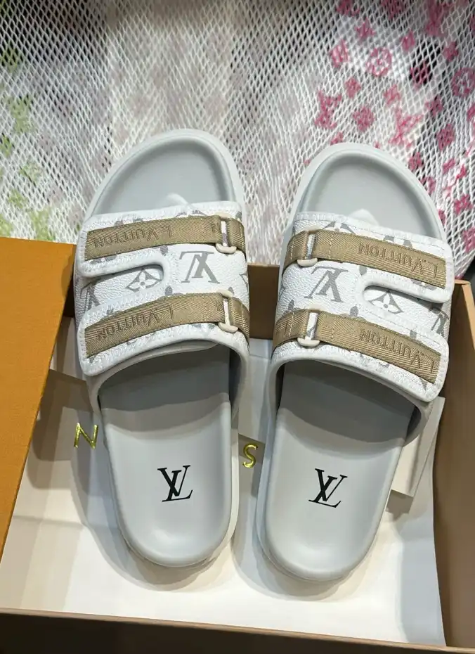 hype LV Slippers