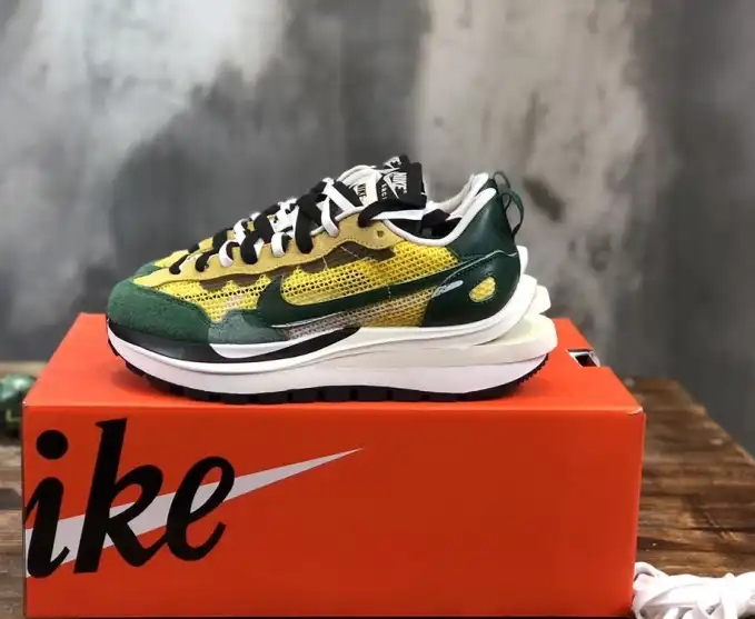 hype Nike Sneakers