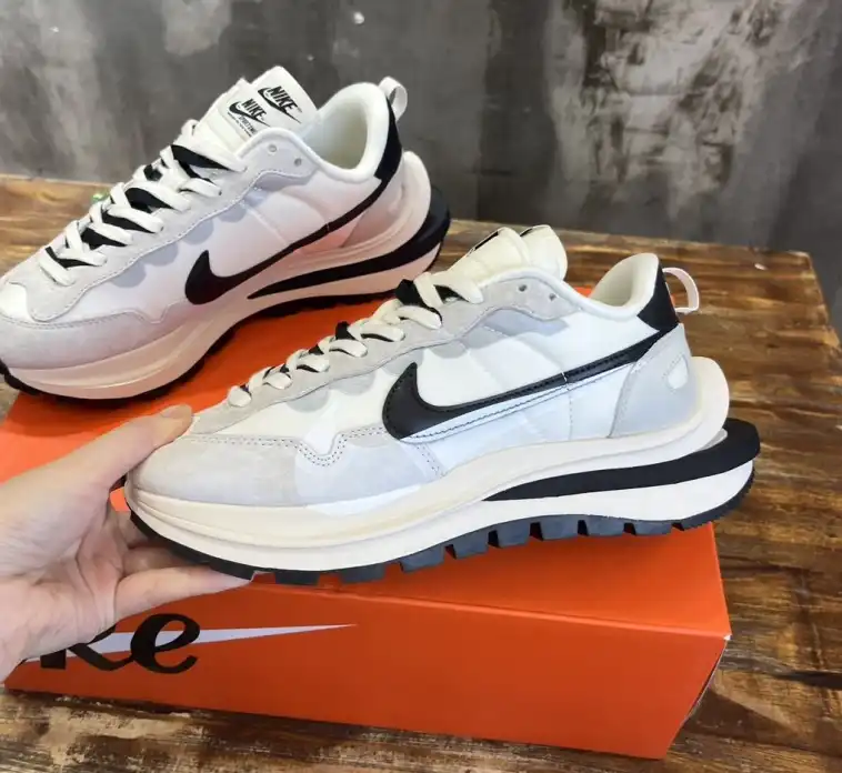 hype Nike Sneakers