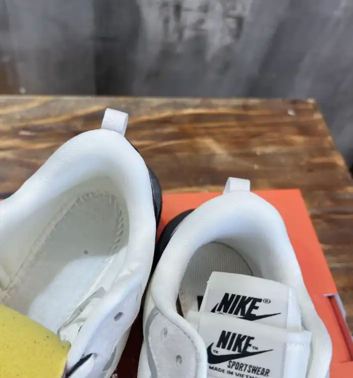 hype Nike Sneakers