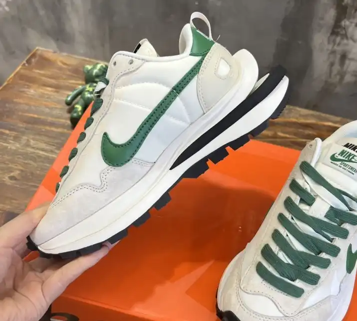 hype Nike Sneakers