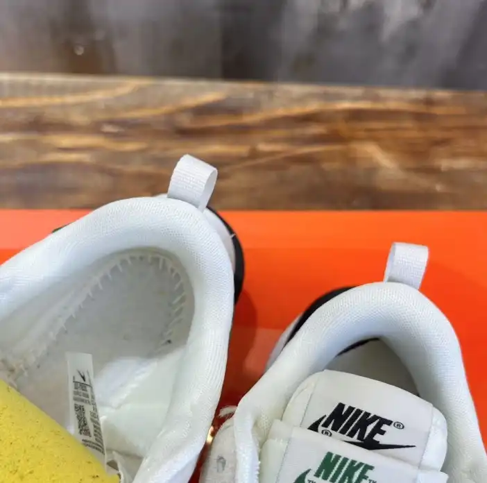 hype Nike Sneakers