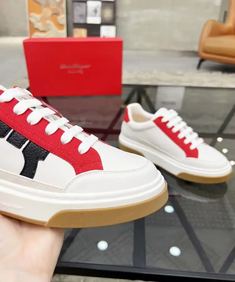 hype Ferragamo Sneakers