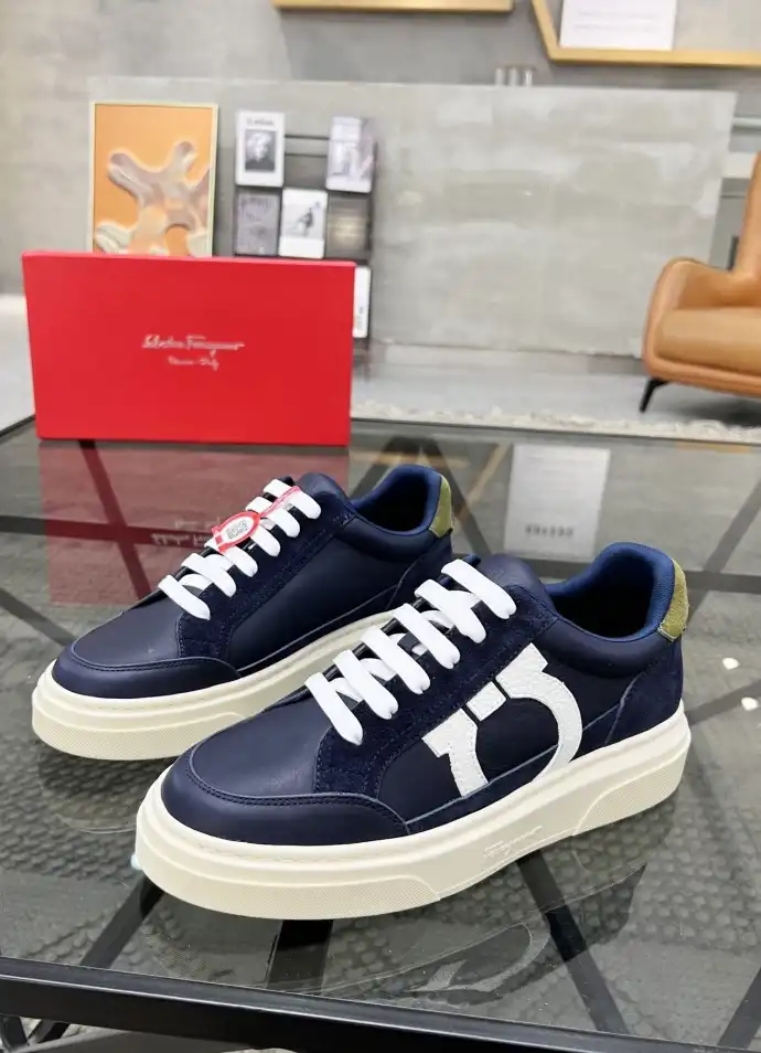 hype Ferragamo Sneakers