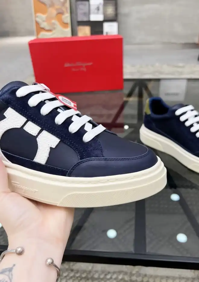 hype Ferragamo Sneakers