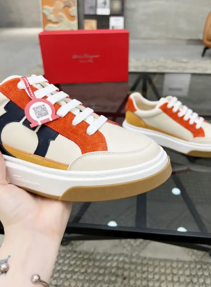 hype Ferragamo Sneakers