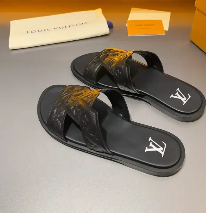 hype LV Slippers