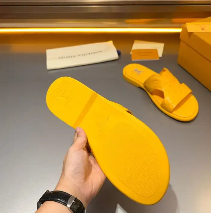 hype LV Slippers