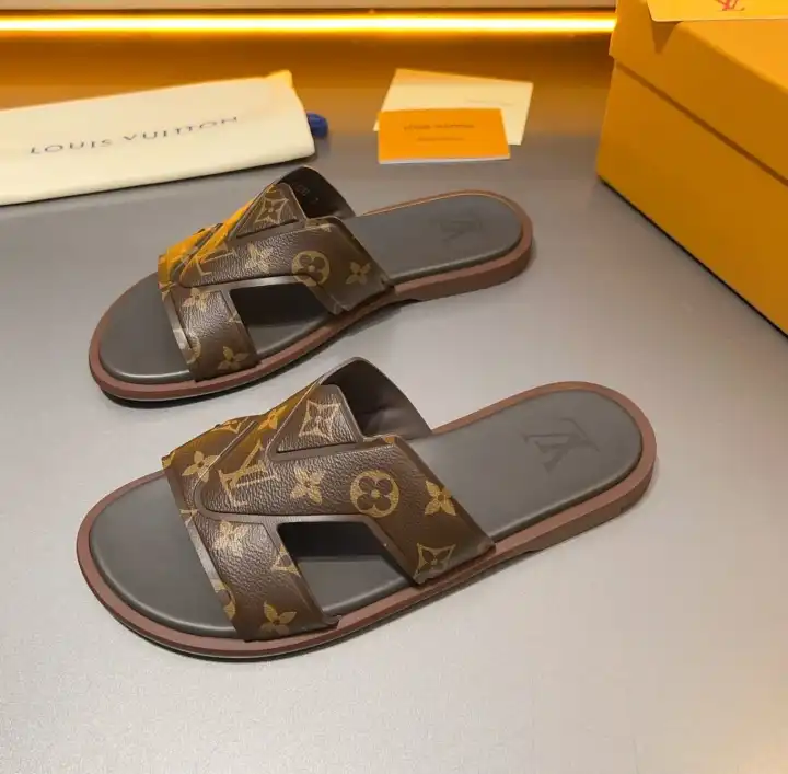 hype LV Slippers