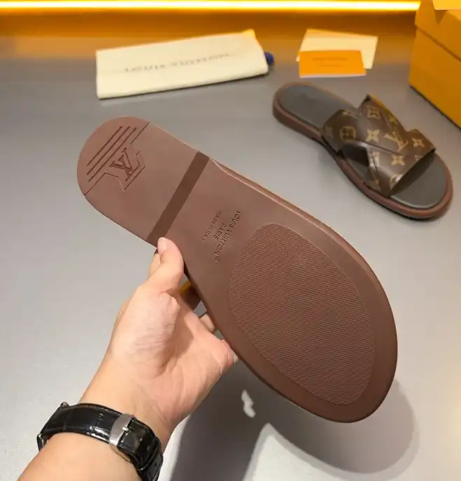 hype LV Slippers