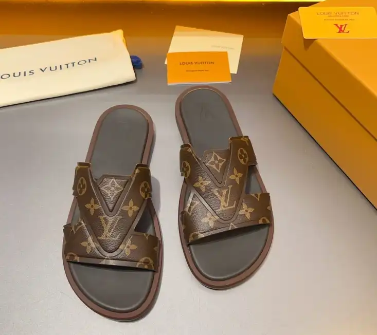 hype LV Slippers