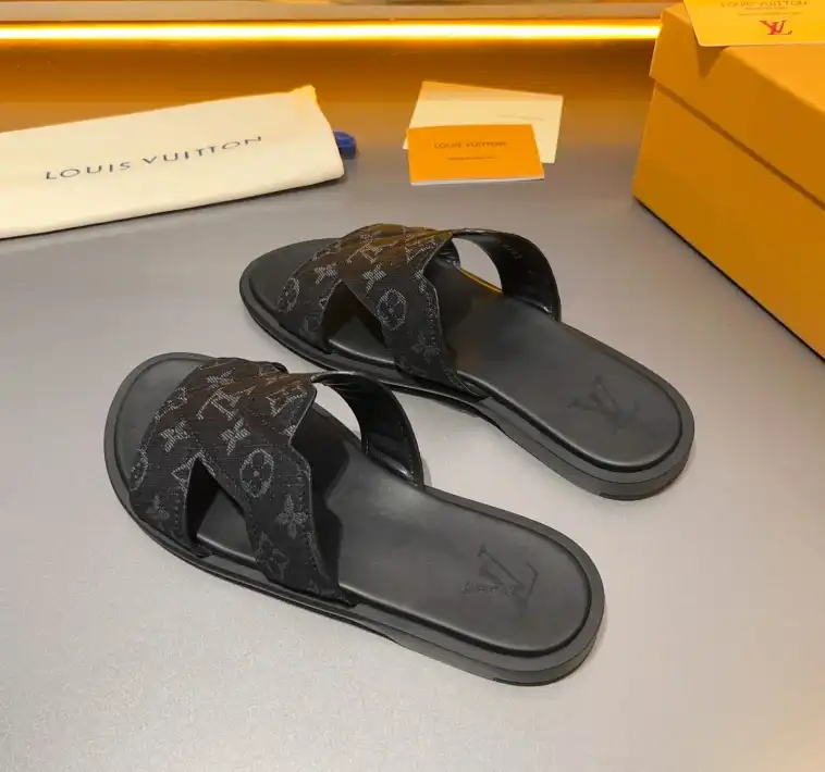 hype LV Slippers