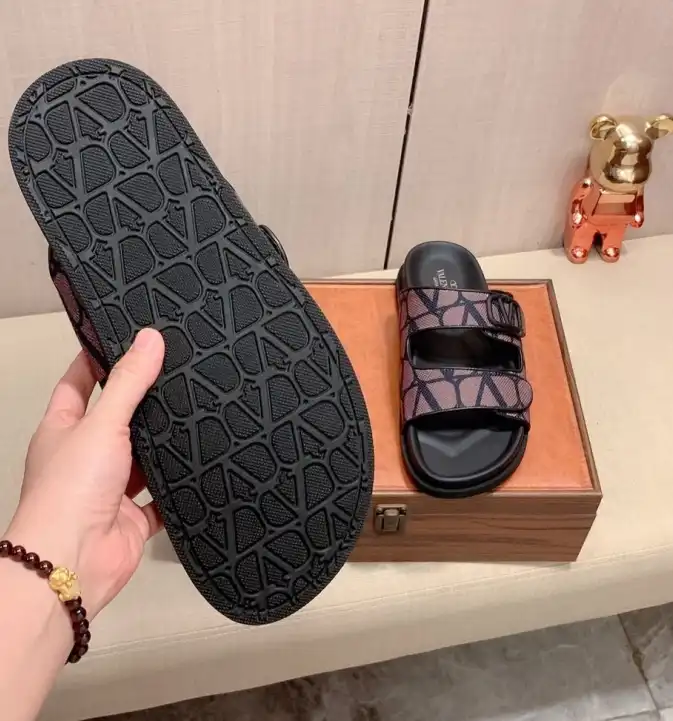 hype Valentino Slippers