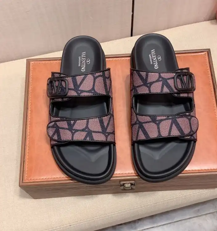 hype Valentino Slippers