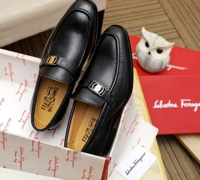 hype Ferragamo Leather Shoes