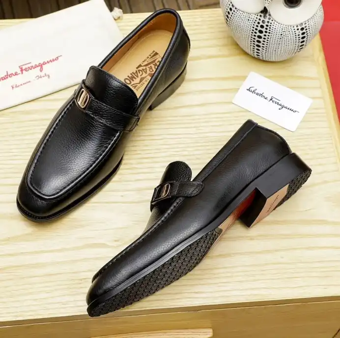 hype Ferragamo Leather Shoes