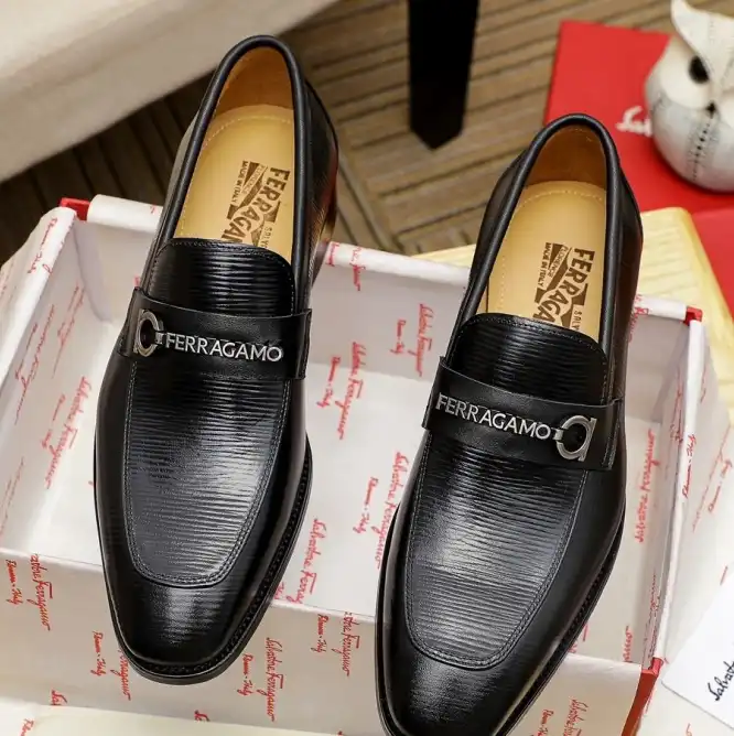 hype Ferragamo Leather Shoes