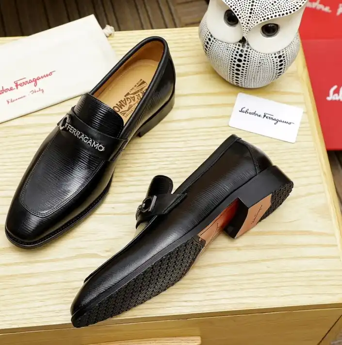 hype Ferragamo Leather Shoes